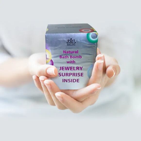 Jewelry Bath Bomb with CUTE BEAR Necklace Inside - Picture 5 of 8